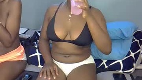 Recent Screenshot of  mama_pussie