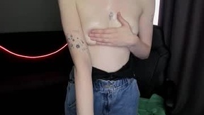 Recent Screenshot of  mary_cuddle