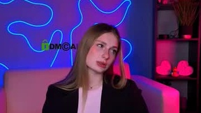 Recent Screenshot of  mary_meow_hot