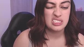 Recent Screenshot of  megansnow_