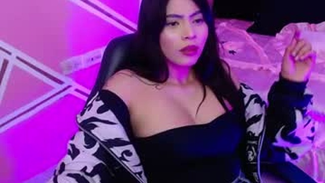 mia__star18
