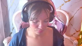 Recent Screenshot of  mia_blue_b