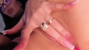 Recent Screenshot of  miaknoxxx