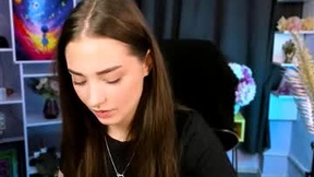 لقطة شاشة حديثة لـ miki_nikki