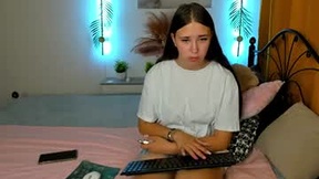 Recent Screenshot of  milana_lee