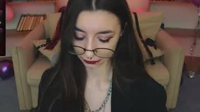 mistress__marcelline