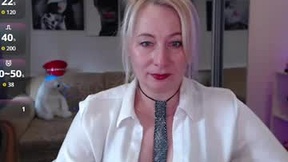 Recent Screenshot of  mistressmilfa