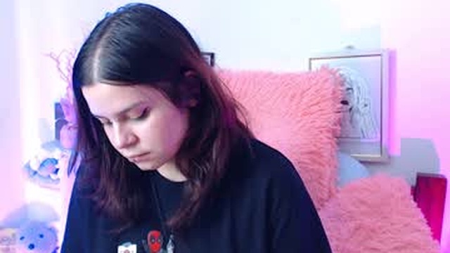mollylewis18
