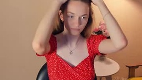 Recent Screenshot of  monabrickell