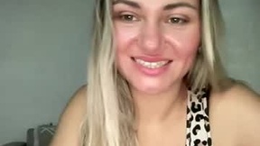 Recent Screenshot of  monicasweettty