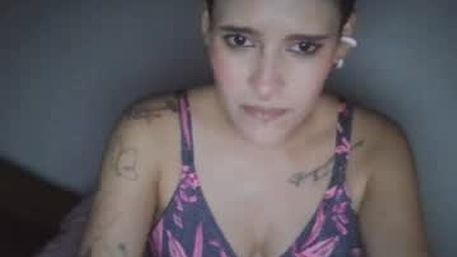 nellafox_hz