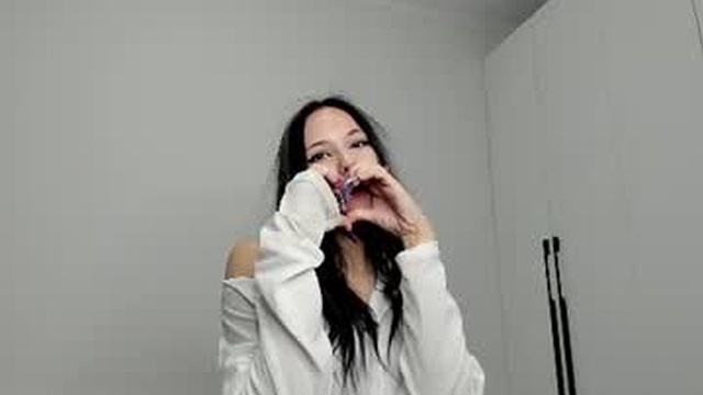 nessakiss