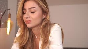 Recent Screenshot of  newmollybrooke