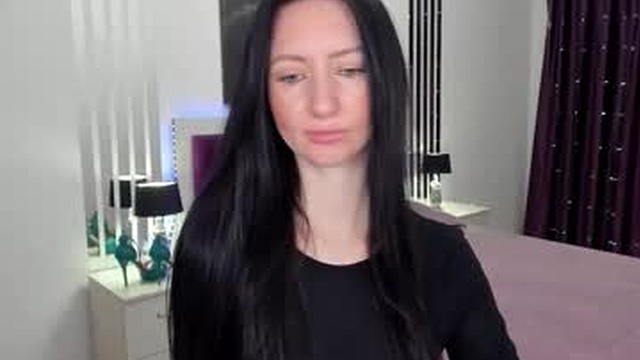 nikalewis