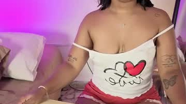 pamela_tomas4