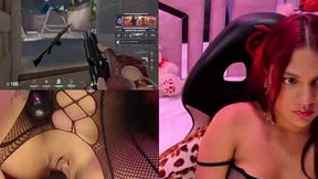 Recent Screenshot of  petitesofia_