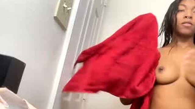 petitqueen