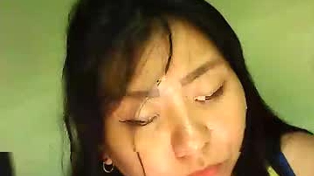 pinay_briee