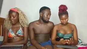 Recent Screenshot of  playhouse_crew