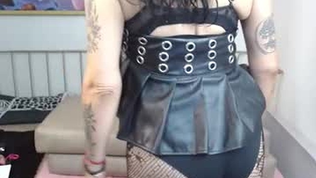 roxanne_vale