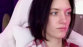 Recent Screenshot of  roxy_riot_