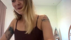 Recent Screenshot of  roxysweetdream