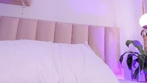 Recent Screenshot of  sabrinabloom_