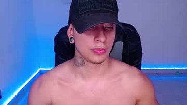 saenz_hotx