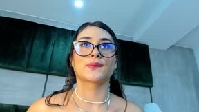 Recent Screenshot of  scarlet_belrose