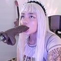scarlet_gold's Profile Picture