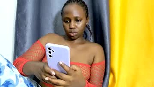 scarlet_seductress