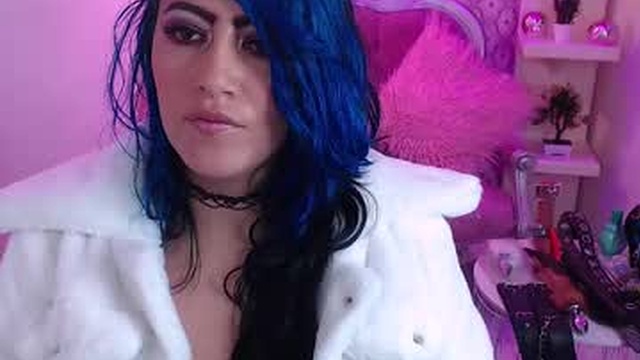 scarleth_bluee