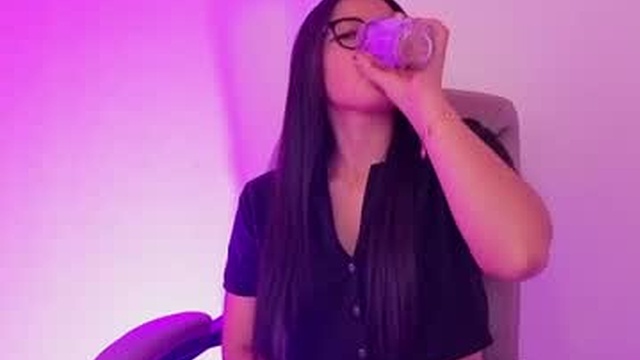 scarlett_rabbitt_