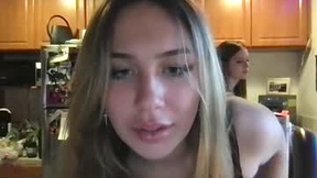 Recent Screenshot of  scarlettvoss1