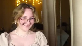 Recent Screenshot of  sensual_girrrl