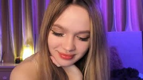 Πρόσφατο στιγμιότυπο οθόνης του shy_meowmegan