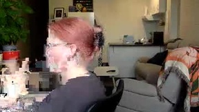 Recent Screenshot of  sleepingkiwigirl