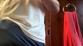 Recent Screenshot of  slyneck