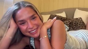 Recent Screenshot of  sofia_rhodes