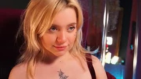 Recent Screenshot of  softie_blonde