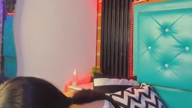 sophie__dee_