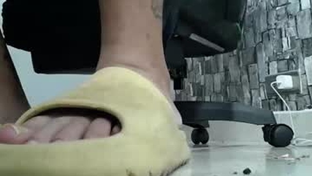 srfindomfeet_