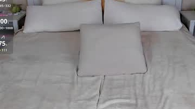 stella_leee