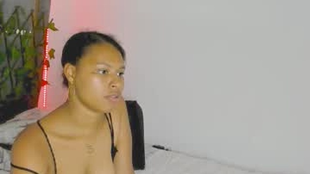 tatianasquirthot