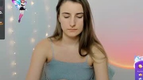 Recent Screenshot of  tooboringgirl