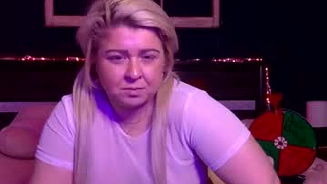 trixxxiemaam