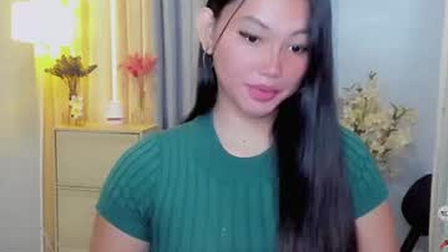 urasiangirl_megan