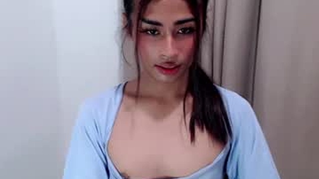 urmorenagirl_kcx