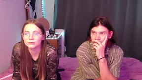 Recent Screenshot of  velvet_couple_