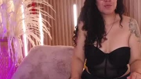 Recent Screenshot of  velvet_curly